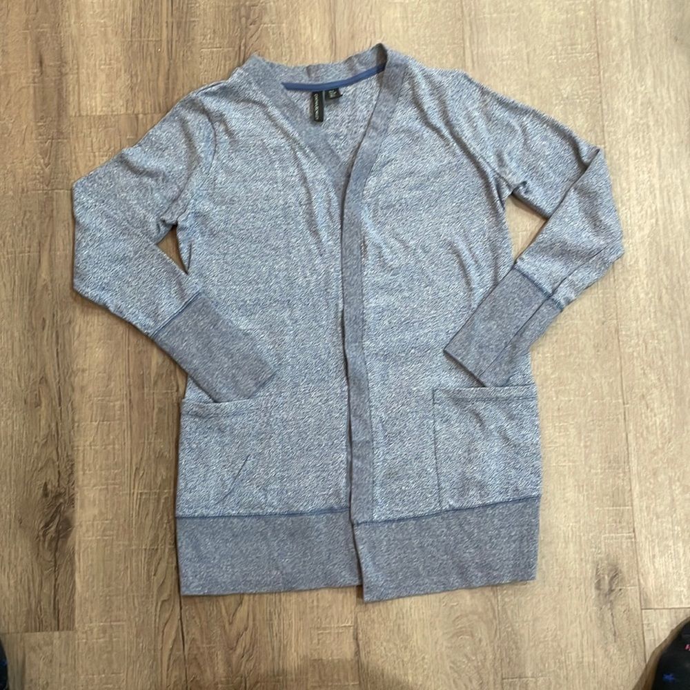 EUC Heathered Blue Gray Cynthia Rowley Cardigan with Pockets Size Small